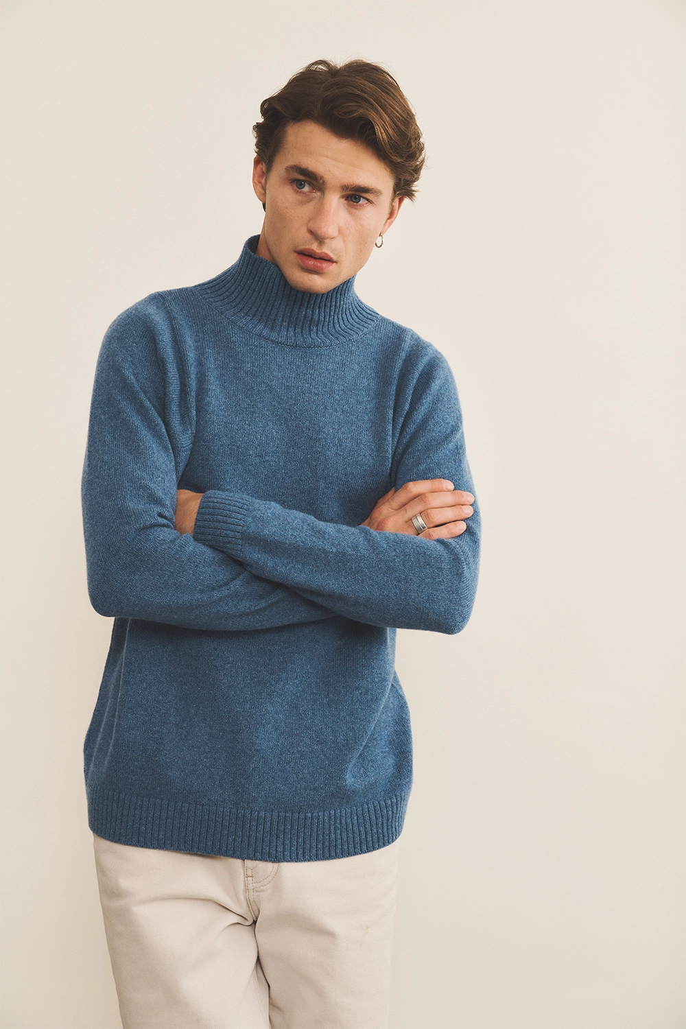 Blue Denim Cashmere sweater men - look | Charles | Linnea Lund