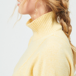 Yellow cashmere sweater women - side view | Charlotte | Linnea Lund