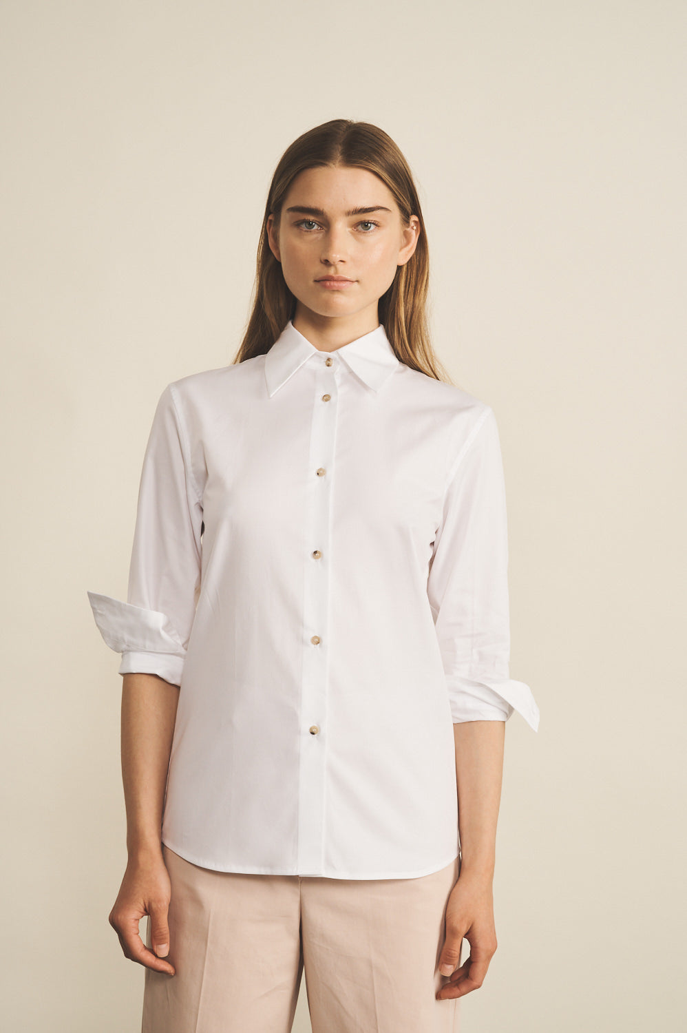 Femme En Chemise White Lavallière Shirt For Women Bourrienne Paris X Femme En Chemise White Lavallière Shirt For Women Bourrienne Paris X