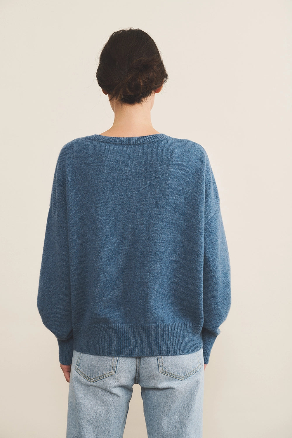 Cashmere cardigan women blue - back view | Gabriella | Linnea Lund