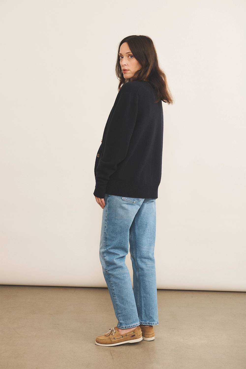 Dark Blue women cashmere cardigan - side view | Junior | Linnea Lund