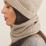 greige cashmere collar women - side | Maya | Linnea Lund