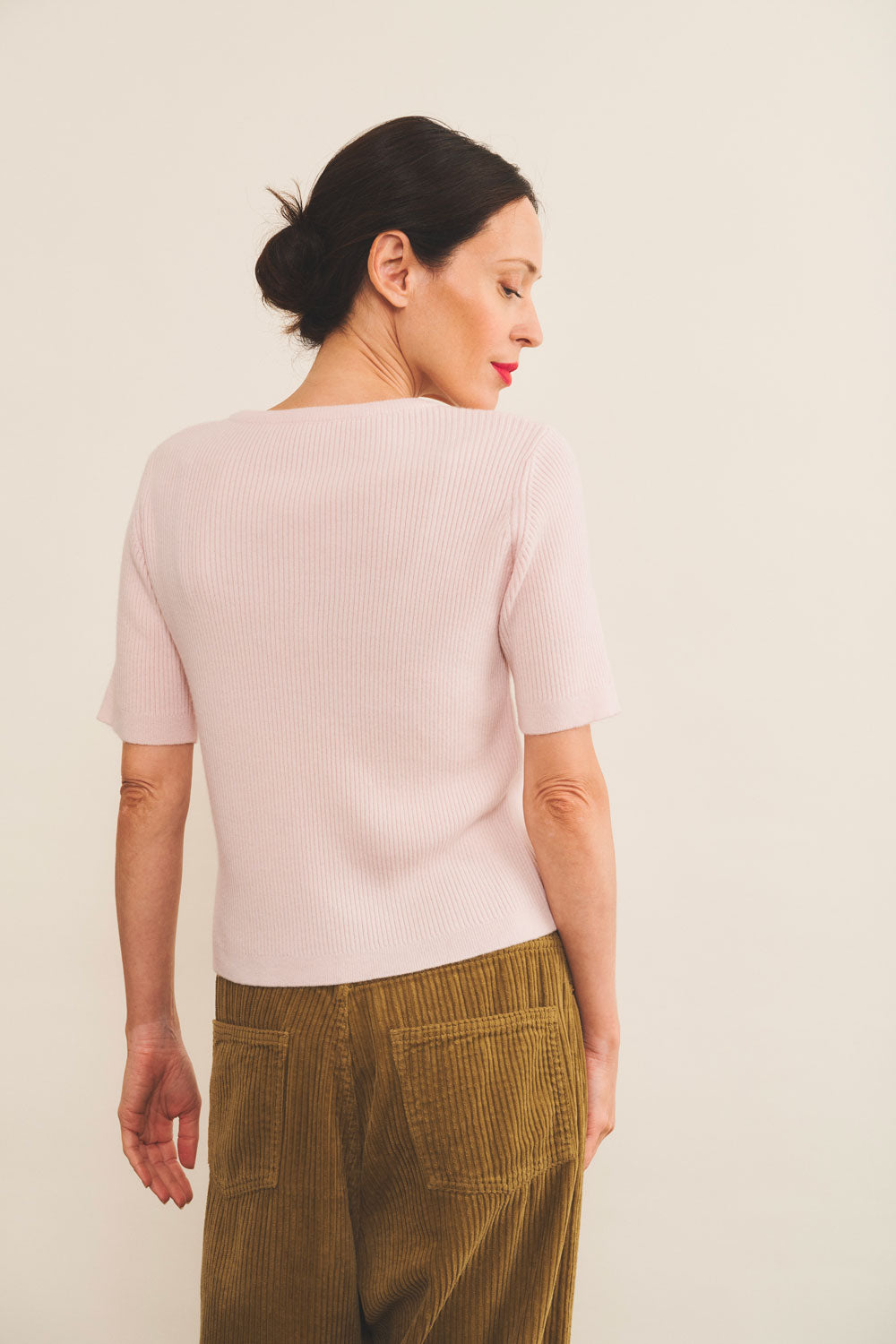 Cashmere Tee-shirt women light pink - back view | Melanie | Linnea Lund