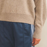 Cashmere sweater women beige - sleeves | Sarah | Linnea Lund