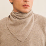 Cashmere bandana men beige - front view | Stella | Linnea Lund