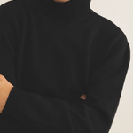 black cashmere sweater men - focus | Francois | Linnea Lund