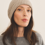 greige color beanie cashmere men - front view | Harry | Linnea Lund