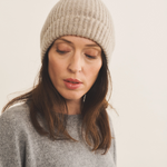 greige color beanie cashmere men - look | Harry | Linnea Lund
