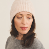 light salmon pink beanie cashmere women - front view | Harry | Linnea Lund
