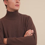 Brown chocolate Cashmere sweater men - video | Charles | Linnea Lund