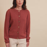 Red ocher women cashmere cardigan - video | Greta | Linnea Lund