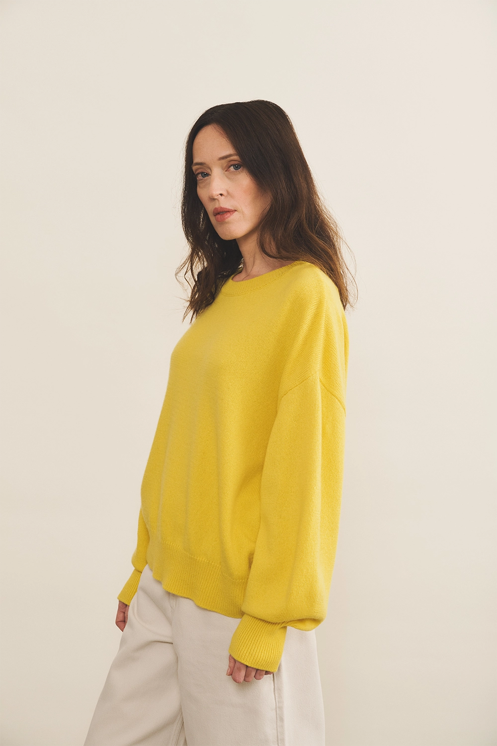 Flash yellow cashmere sweater women - side view | Sarah | Linnea Lund