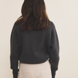 Dark grey cashmere sweater women - back view | Sergio | Linnea Lund