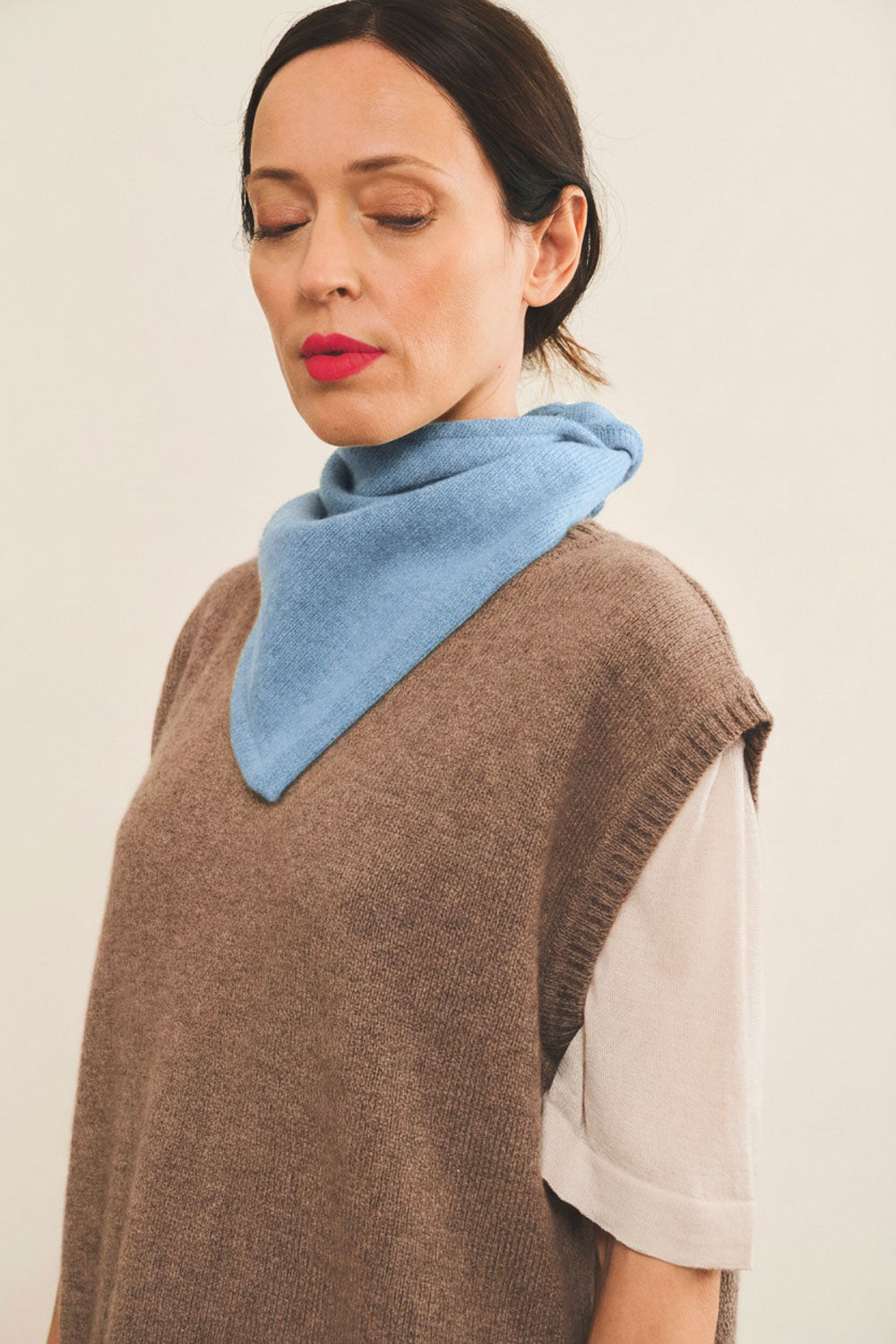 Blue cashmere bandana | Stella | Linnea Lund