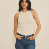 A white, round neck, sleeveless women cashmere tank top - Front vue | Amanda | Linnea Lund