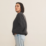 Dark grey cashmere cardigan women - side view | Charlot | Linnea Lund