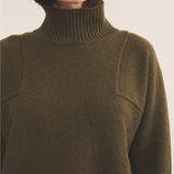 Kaki cashmere sweater women - focus | Charlotte | Linnea Lund