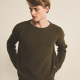 Ribbed kaki men cashmere sweater - front view | Edward | Linnea Lund
