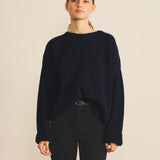 Ribbed dark blue women cashmere sweater - front view | Edward | Linnea Lund