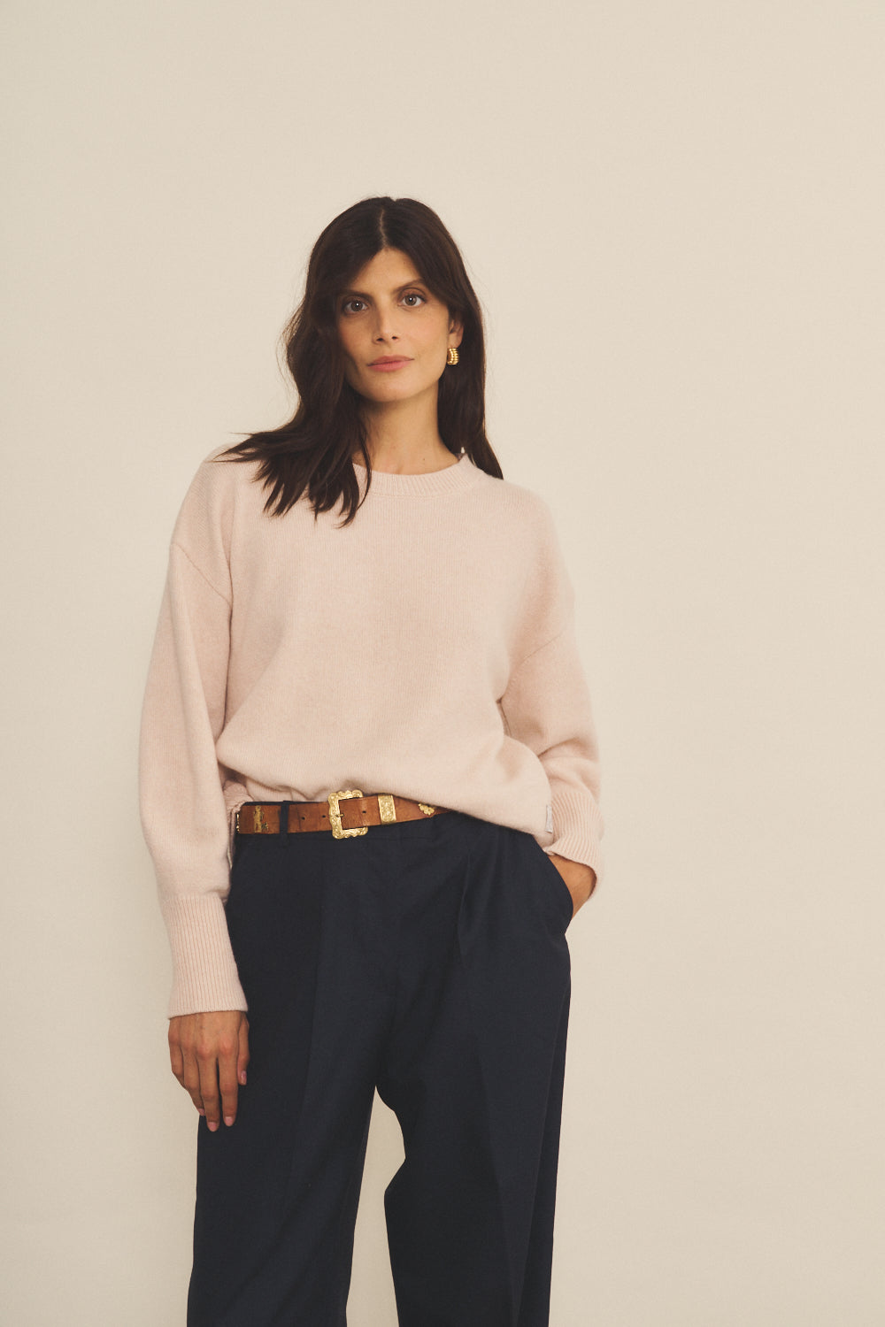 Cashmere sweater women soft pink color - front view | Sarah | Linnea Lund