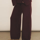 Burgundy cashmere jogging - front view | Florence | Linnea Lund