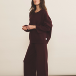 Burgundy cashmere jogging - look | Florence | Linnea Lund