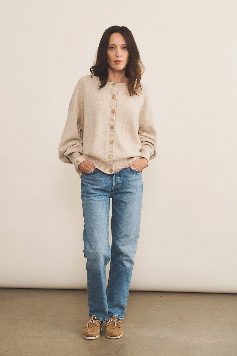 Cashmere cardigan women beige - look | Gabriella | Linnea Lund