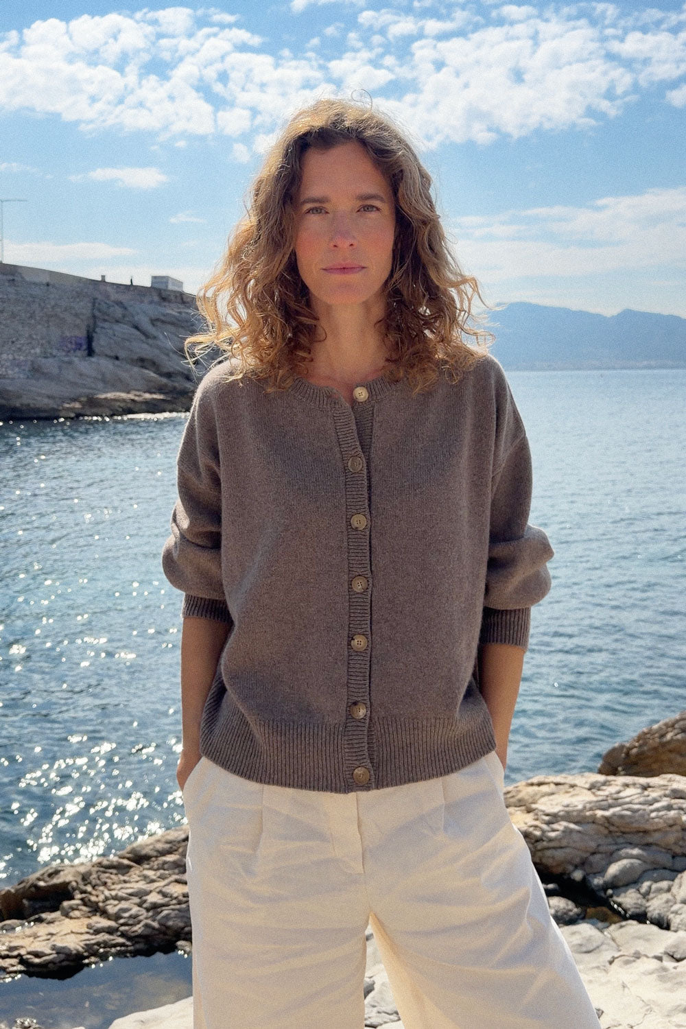 Oversized thick brown cashmere cardigan | Gabriella | Linnea Lund