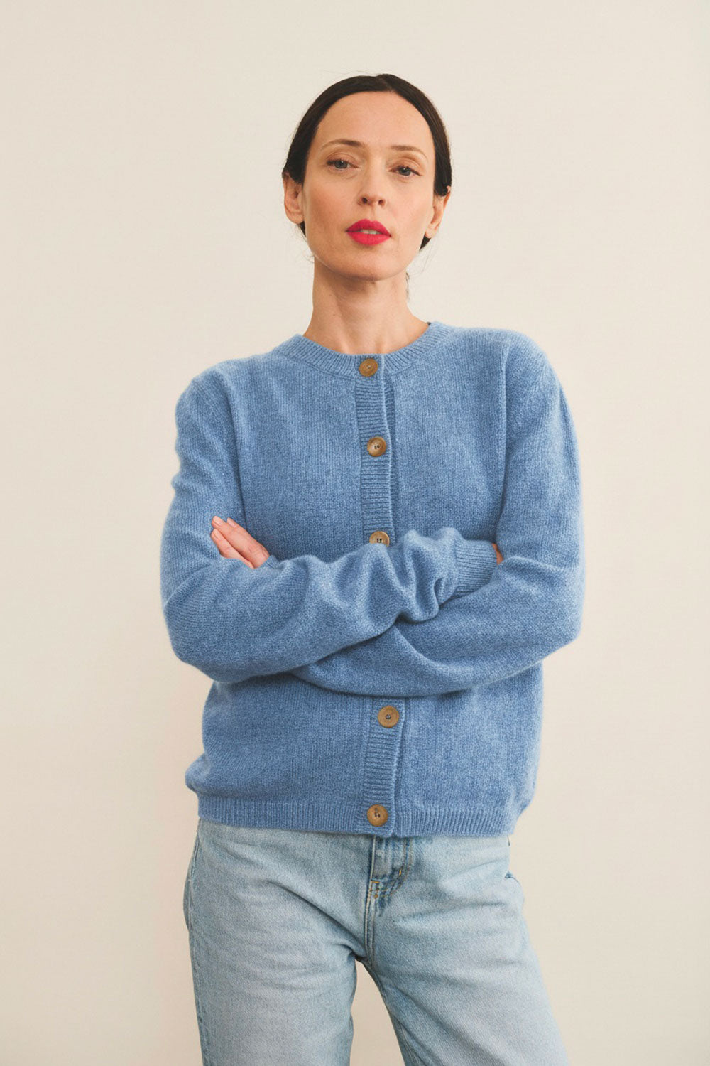 Baby blue women cashmere cardigan - front view | Greta | Linnea Lund