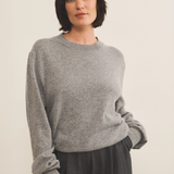 Grey light women cashmere sweater - front view | Harald | Linnea Lund
