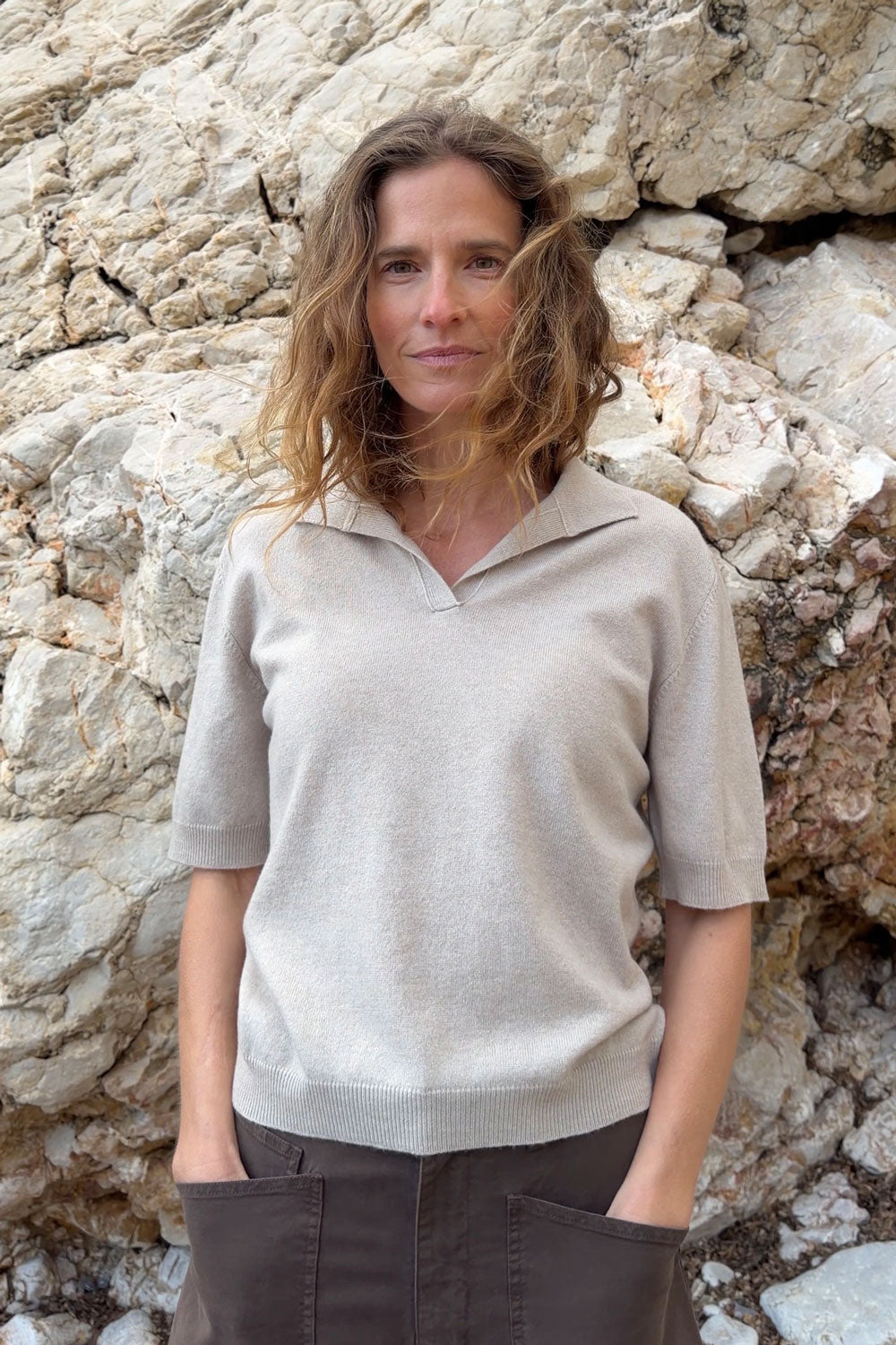 beige cashmere short sleeves polo | Isabella | Linnea Lund