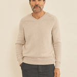 Beige men cashmere sweater - front view | Jack | Linnea Lund