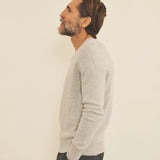 Light grey men cashmere sweater - side view | Edward | Linnea Lund