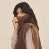 Kate Collar - Moka