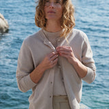 Women lightweight cashmere cardigan beige | Grace | Linnea Lund