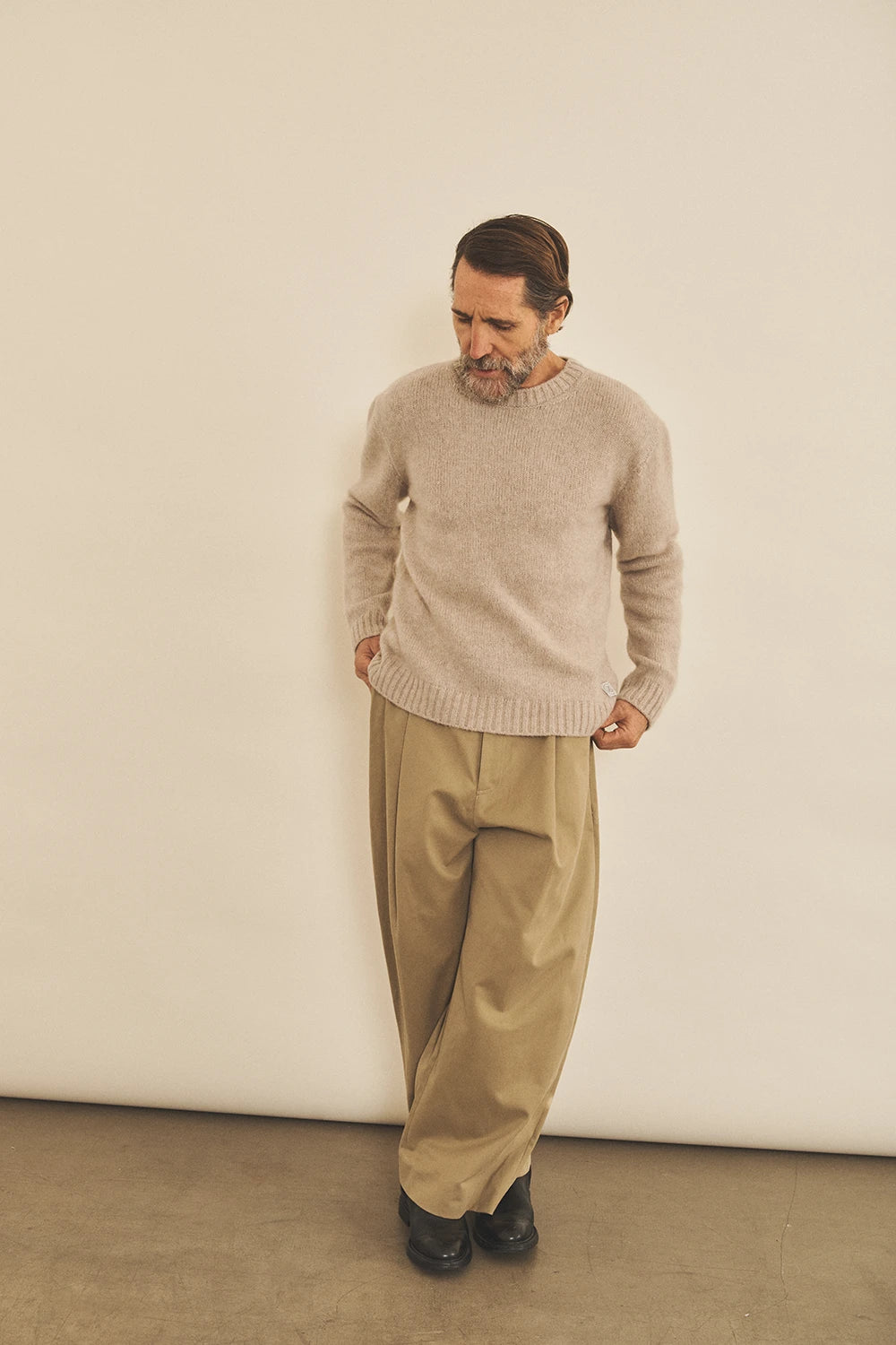 Light beige men cashmere sweater - look | Margot | Linnea Lund