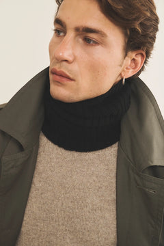 black cashmere collar men | Maya | Linnea Lund