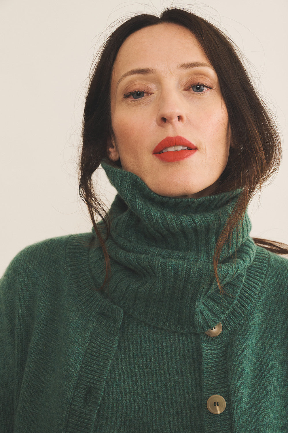 green cashmere collar women | Maya | Linnea Lund