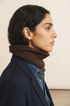 dark brown ribbed cashmere collar | Maya | Linnea Lund