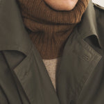 brown cashmere collar men - focus | Maya | Linnea Lund