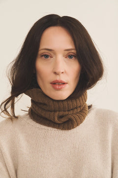 brown cashmere collar women | Maya | Linnea Lund