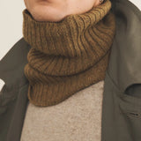  Green ochre cashmere collar men - focus | Maya | Linnea Lund