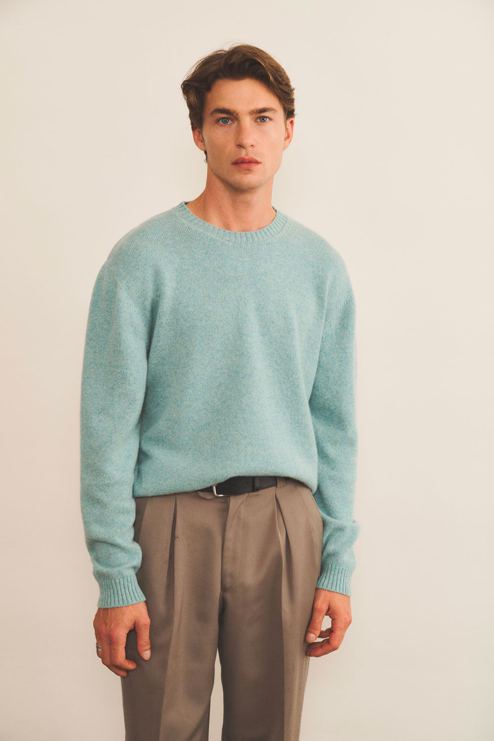 Cashmere sweater men aqua color - front view | Mimmi | Linnea Lund