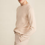 Pink powder men cashmere sweater - side view | Mimmi | Linnea Lund 