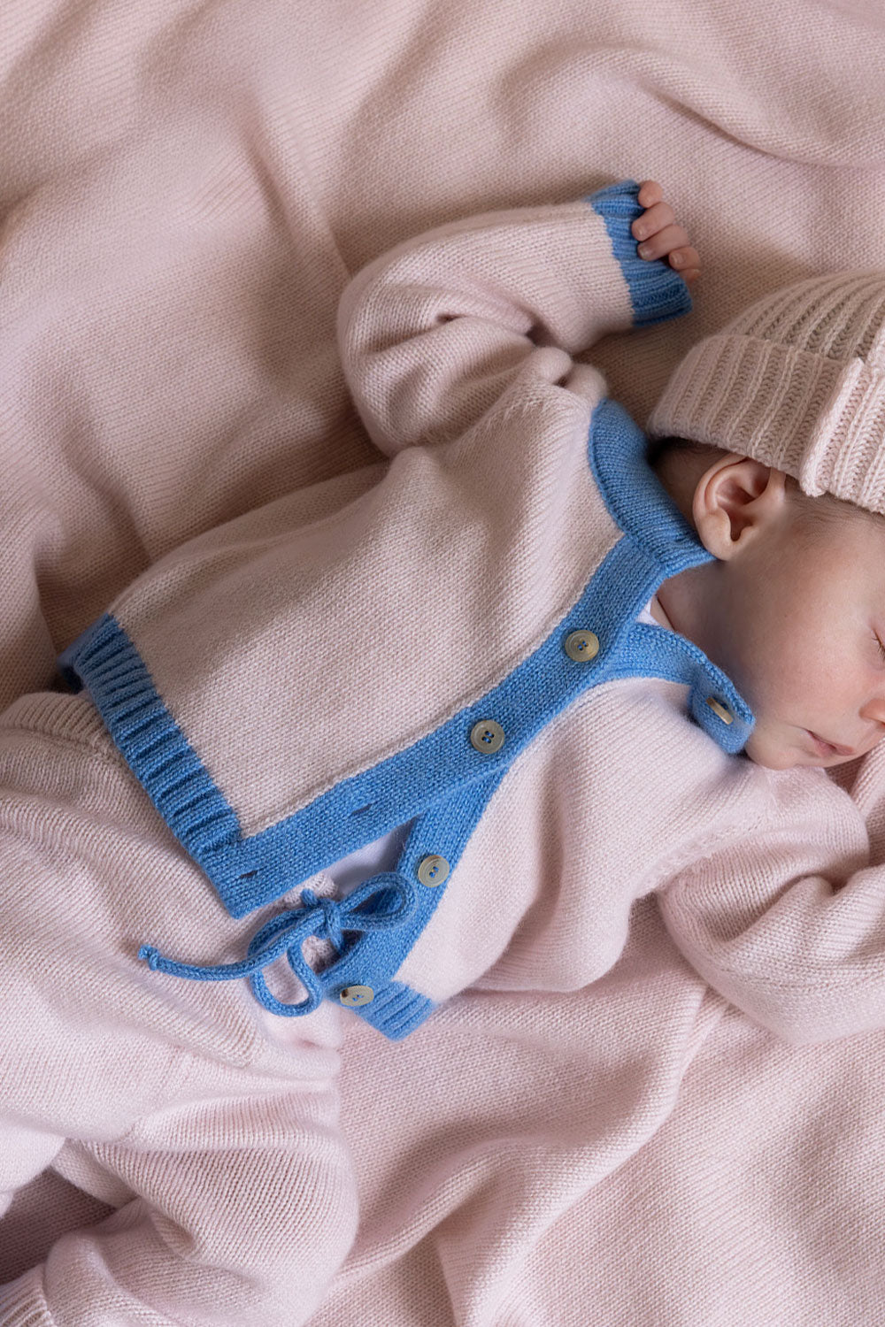 Baby cashmere cardigan light pink and blue | Phoebe | Linnea Lund