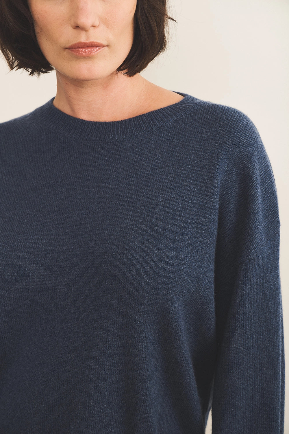 Cashmere sweater women blue - focus fabric | Sarah | Linnea Lund