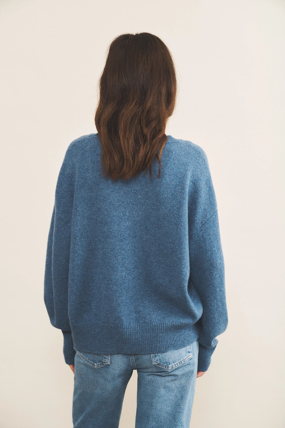 Cashmere sweater women blue denim color - back view | Sarah | Linnea Lund