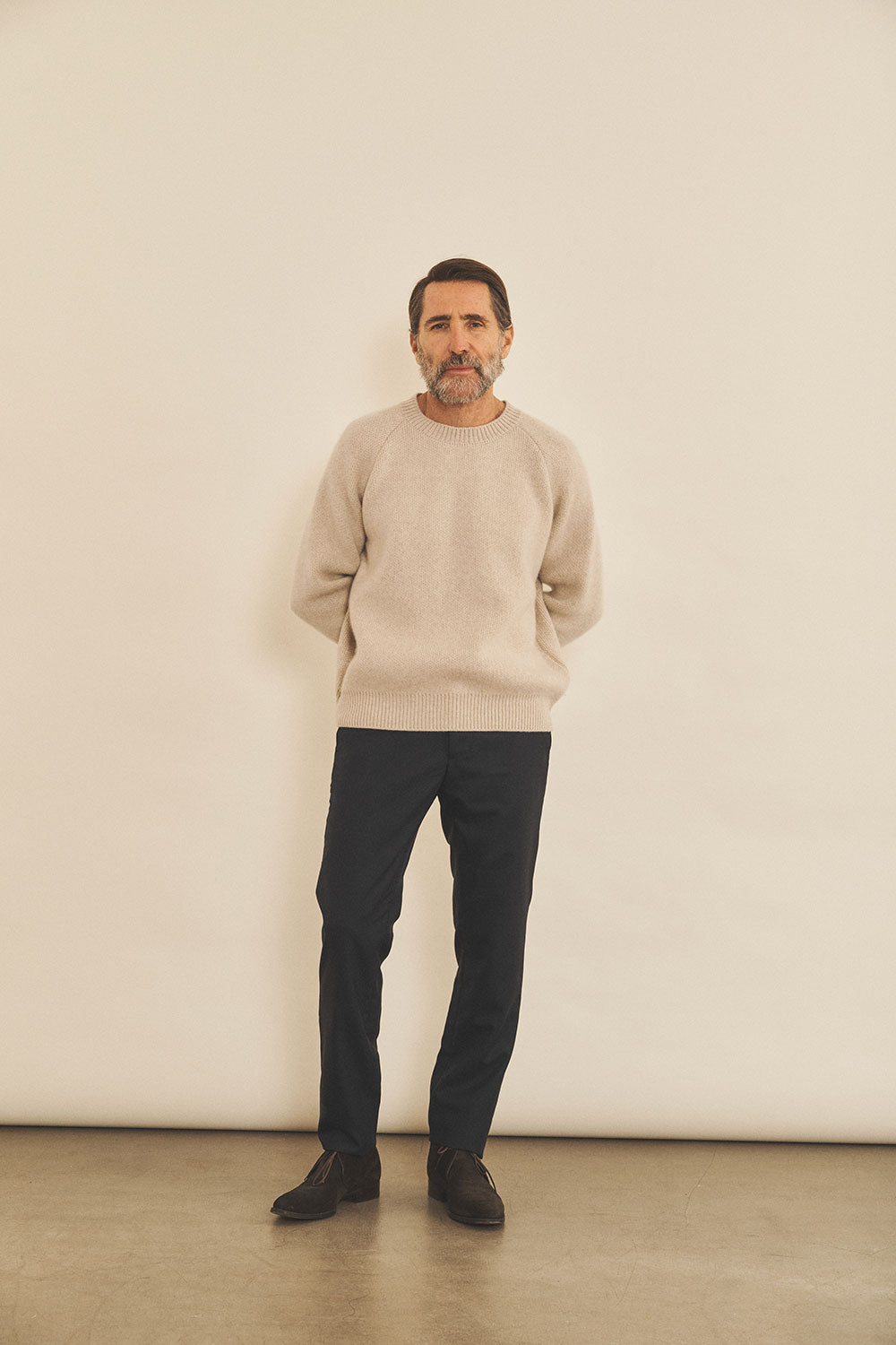 Beige men cashmere sweater - look | Sergio | Linnea Lund