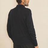 Dark blue men cashmere sweater - back view | Viggo | Linnea Lund