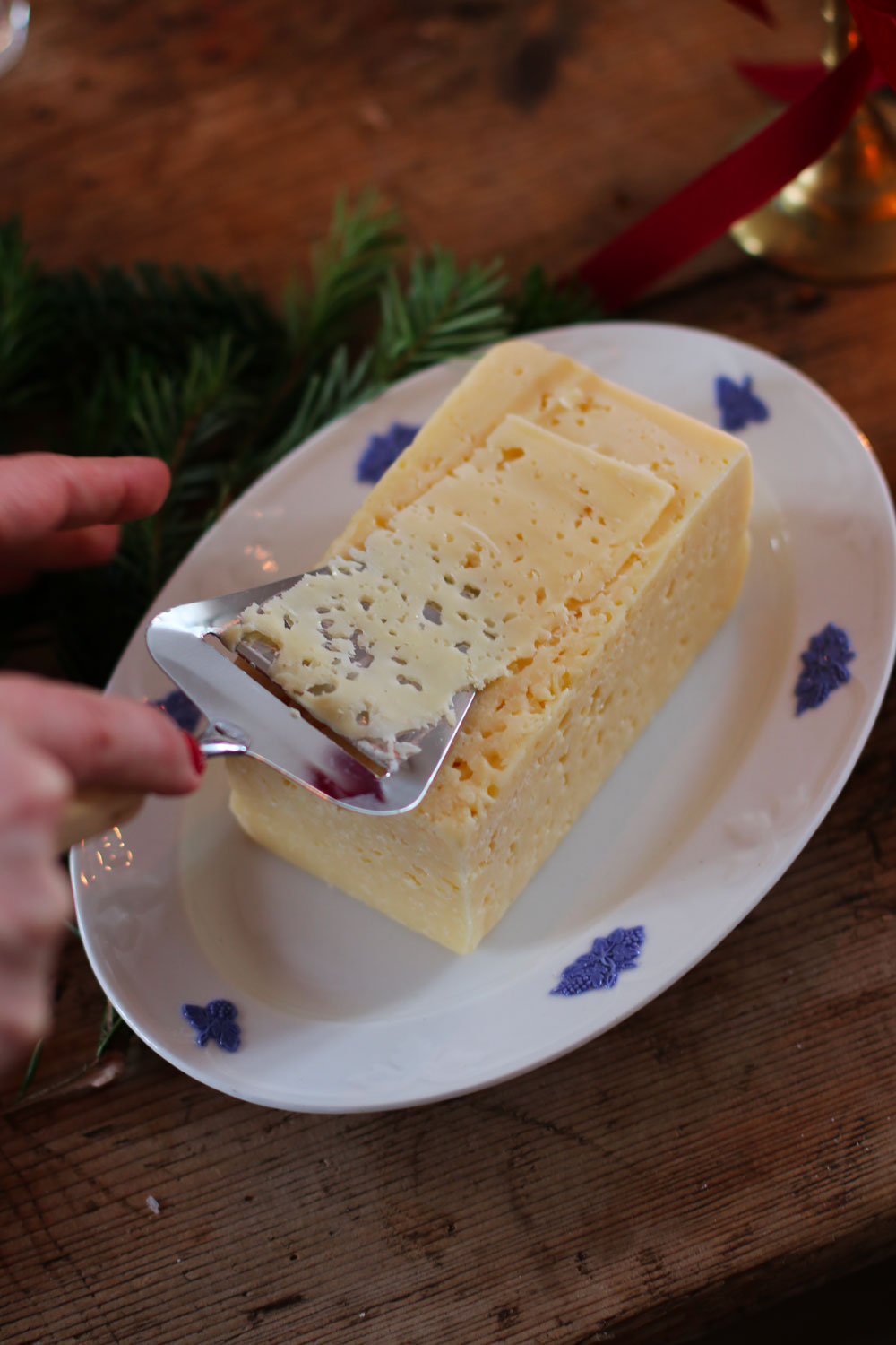 Swedish Juniper Cheese Slicer | Linnea Lund